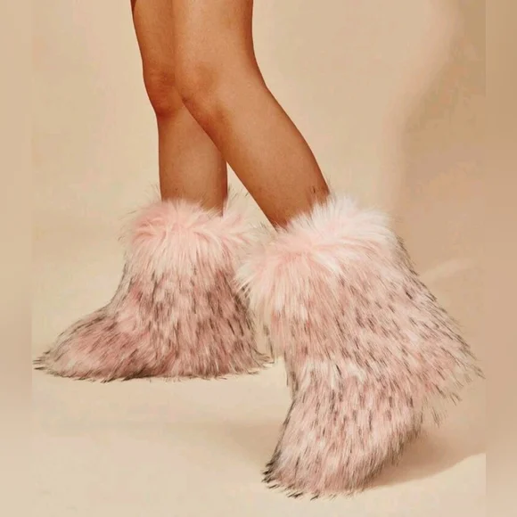 Winter Warm Fashion Casual Furry Boots With Thermal Lining Size 9 - Picture 2 of 9